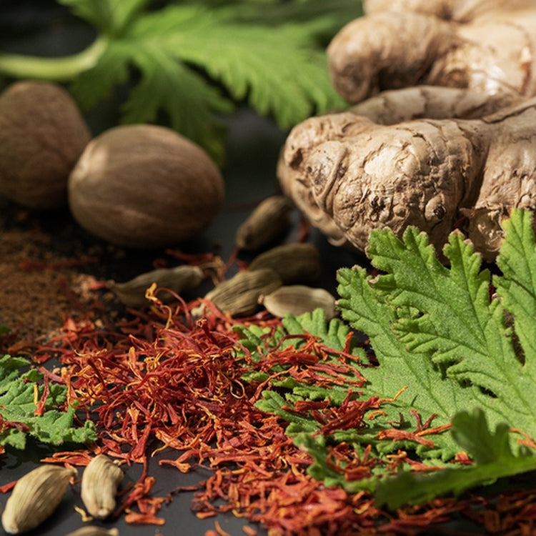 Simple Scents Saffron and Ginger Candle