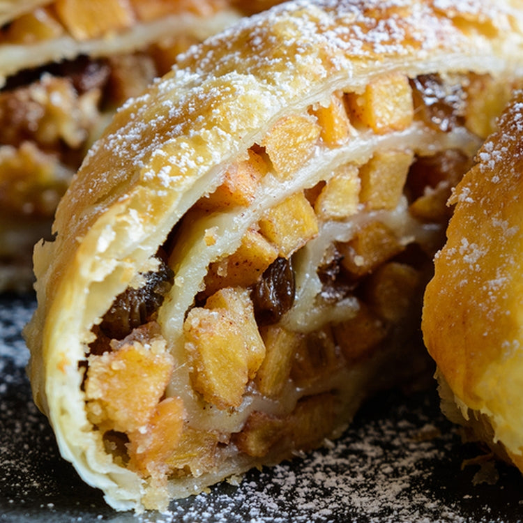 Simple Scents Apple Strudel and Spice Candle
